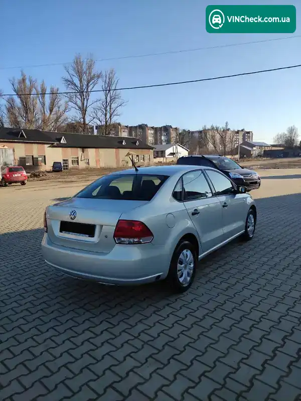 Volkswagen Polo 2013, фото з оголошення 2 з 11, VIN XW8ZZZ61ZDG053266