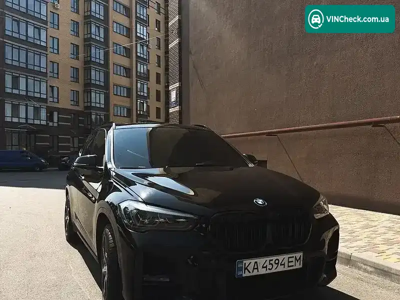 BMW X1 2015, фото з оголошення 1 з 17, VIN WBXHT3C3XGP885250