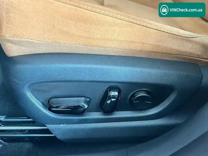 Lexus UX 2021, фото з оголошення 2 з 20, VIN JTHAABBH402002434