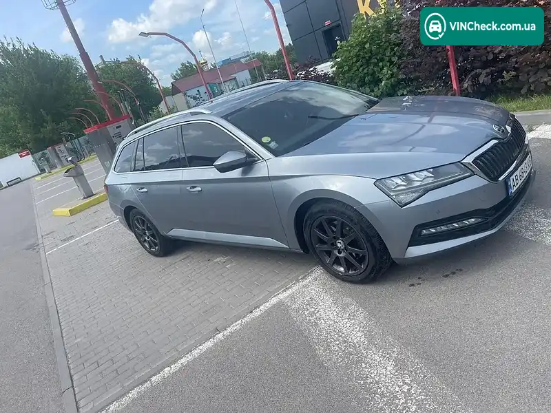 Skoda Superb 2019, фото з оголошення 2 з 9, VIN TMBJH7NP2L7023111