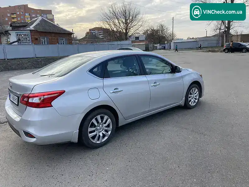 Nissan Sentra 2019, фото з оголошення 2 з 16, VIN 3N1AB7AP8KY416232
