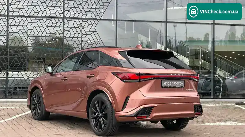 Lexus RX 2022, фото з оголошення 2 з 11, VIN JTJCHBJAX02000372