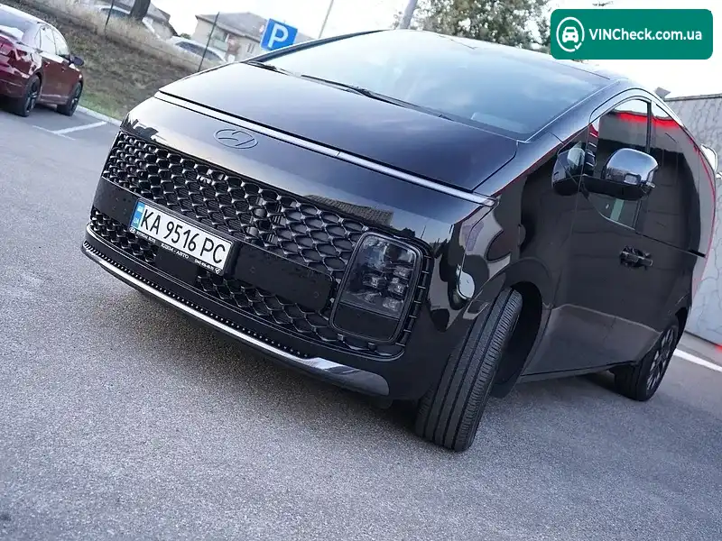 Hyundai Staria 2025, фото з оголошення 2 з 20, VIN KMHYF811DTU242486