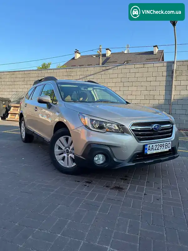 Subaru Outback 2018, фото з оголошення 1 з 13, VIN 4S4BSAACXJ3342665