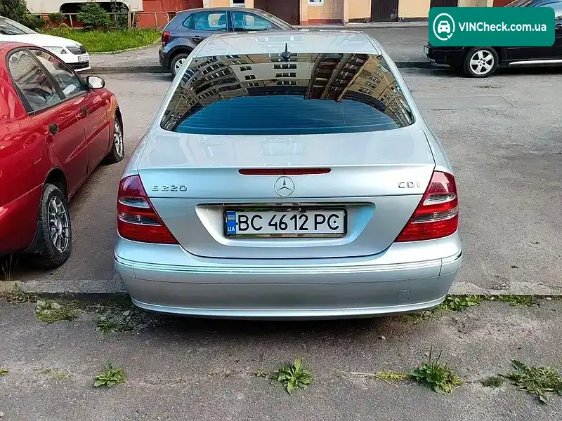 Mercedes-Benz E-Class 2005, фото з оголошення 1 з 13, VIN WDB2110061A900807