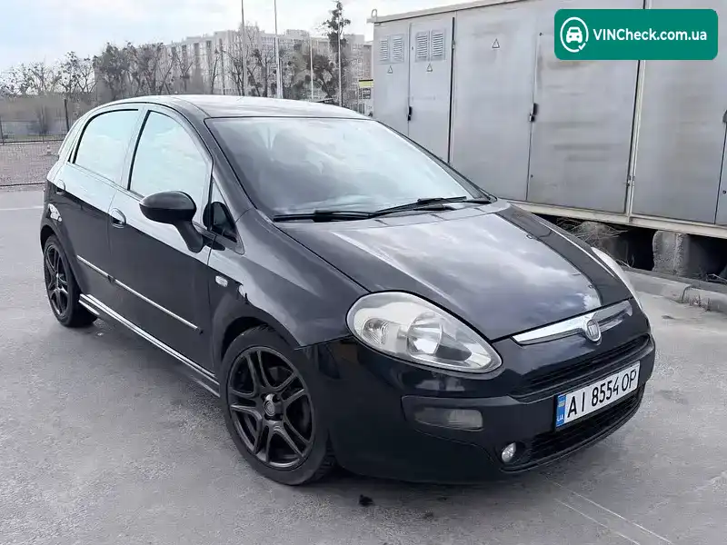 Fiat Punto 2010, фото з оголошення 1 з 13, VIN ZFA19900001686483