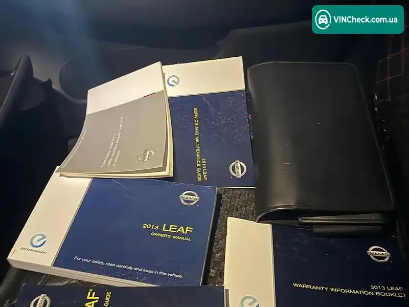 Nissan Leaf 2013, фото з оголошення 2 з 17, VIN 1N4AZ0CP2DC401935