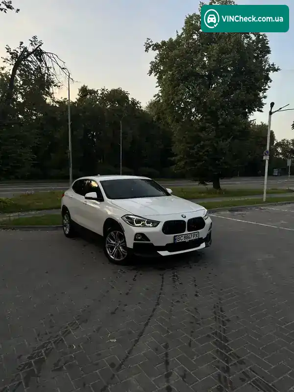 BMW X2 2018, фото з оголошення 2 з 21, VIN WBXYJ5C31JEF74121