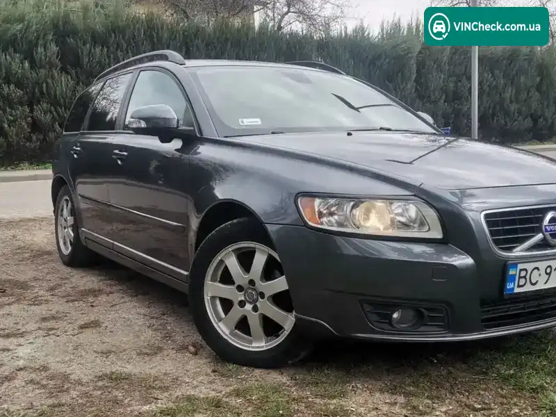 Volvo V50 2011, фото з оголошення 1 з 20, VIN YV1MW84F1B2633330