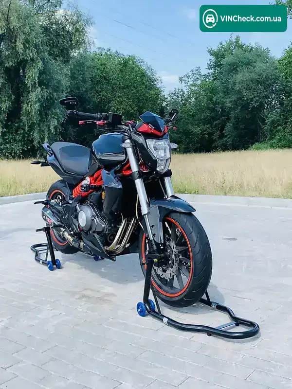 Benelli TNT 300 2016, фото з оголошення 2 з 20, VIN LBBGHP004GB638552