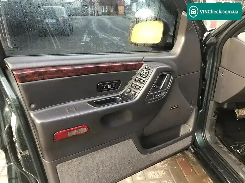 Jeep Grand Cherokee 2000, фото з оголошення 2 з 20, VIN 1J4GWB840YY118461