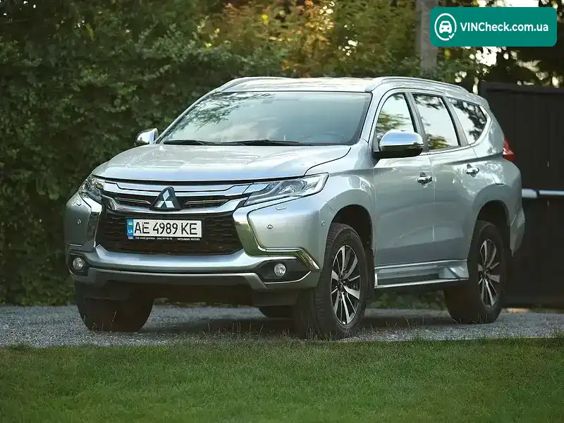 Mitsubishi Pajero Sport 2018, фото з оголошення 1 з 20, VIN MMCGUKS10JHZ00880