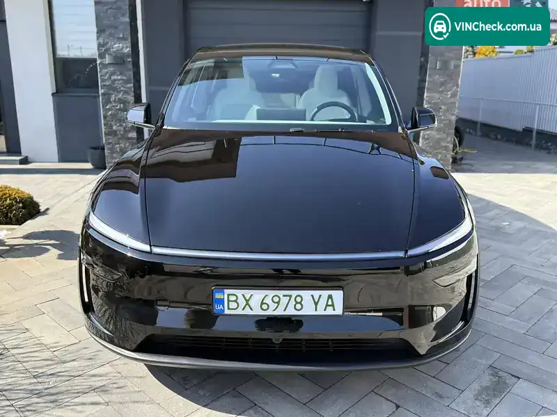 Tesla Model Y 2025, фото з оголошення 1 з 20, VIN 7SAYGDEEXTA409381