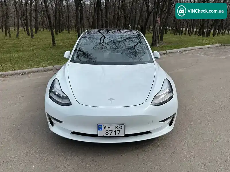Tesla Model 3 2018, фото з оголошення 2 з 20, VIN 5YJ3E1EA9JF057564