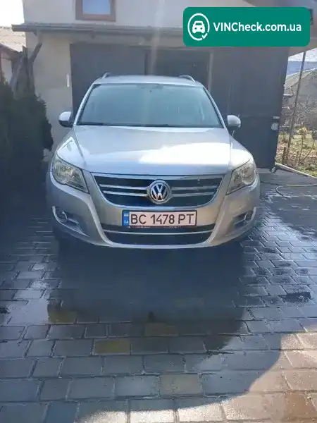 Volkswagen Tiguan 2010, фото з оголошення 1 з 17, VIN WVGAV7AX1BW501596