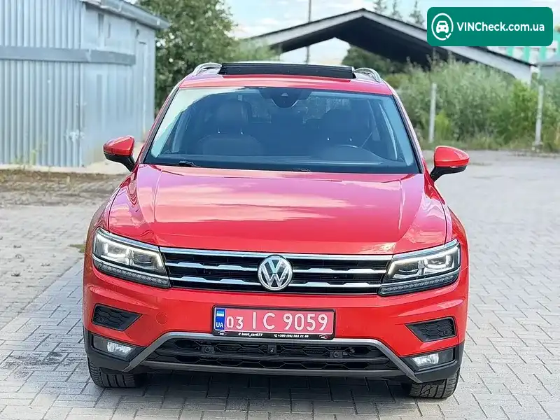Volkswagen Tiguan 2017, фото з оголошення 2 з 20, VIN 3VV4B7AX8JM058597