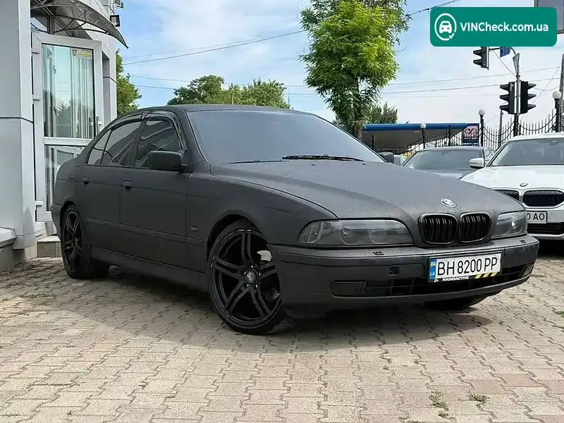 BMW 5 Series 2000, фото з оголошення 2 з 9, VIN WBADL810X0GX35868