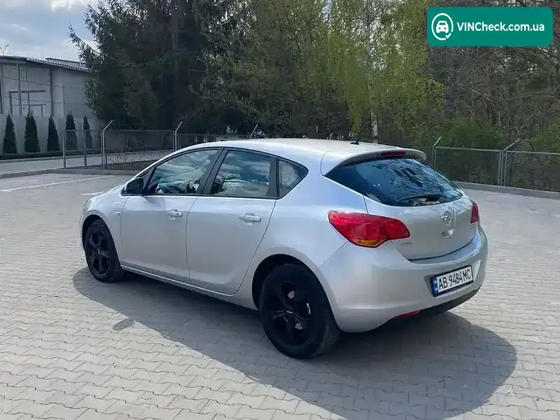 Opel Astra 2009, фото з оголошення 2 з 20, VIN W0LPC6ED0A8016320