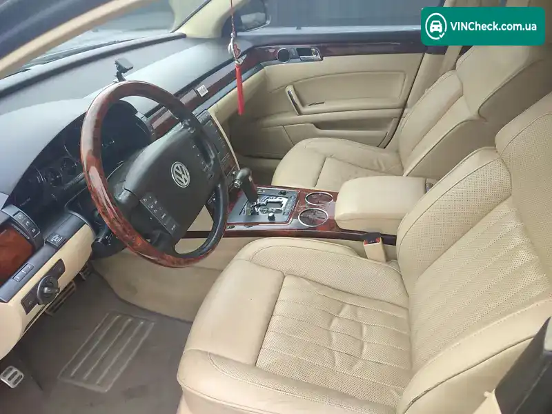 Volkswagen Phaeton 2008, фото з оголошення 2 з 12, VIN WVWZZZ3DZ88005693