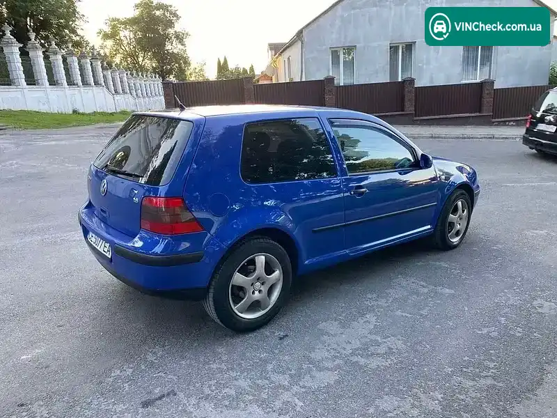 Volkswagen Golf 2000, фото з оголошення 2 з 20, VIN WVWZZZ1JZ1D236143