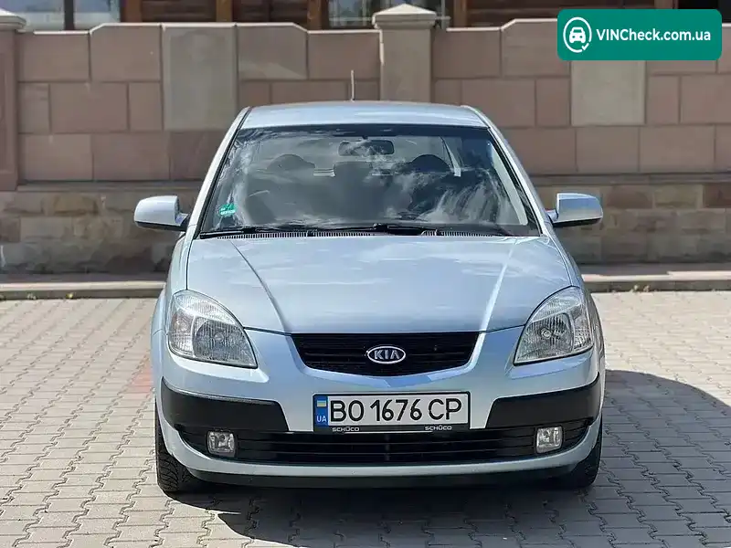 Kia Rio 2006, фото з оголошення 2 з 21, VIN KNEDE244266058055