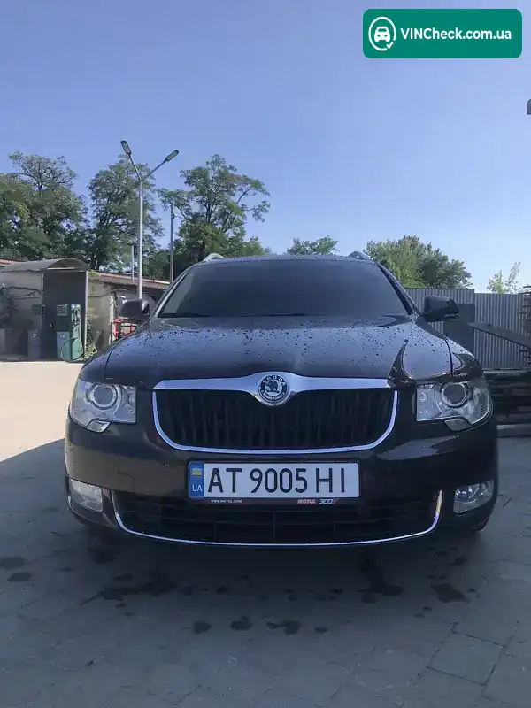Skoda Superb 2010, фото з оголошення 2 з 20, VIN TMBJJ73T8B9029728