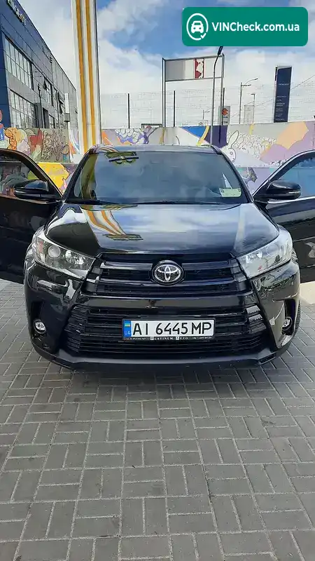 Toyota Highlander 2019, фото з оголошення 2 з 20, VIN 5TDJZRFH7KS613499