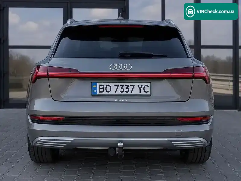 Audi e-tron 2019, фото з оголошення 2 з 20, VIN WAUZZZGE8LB011112