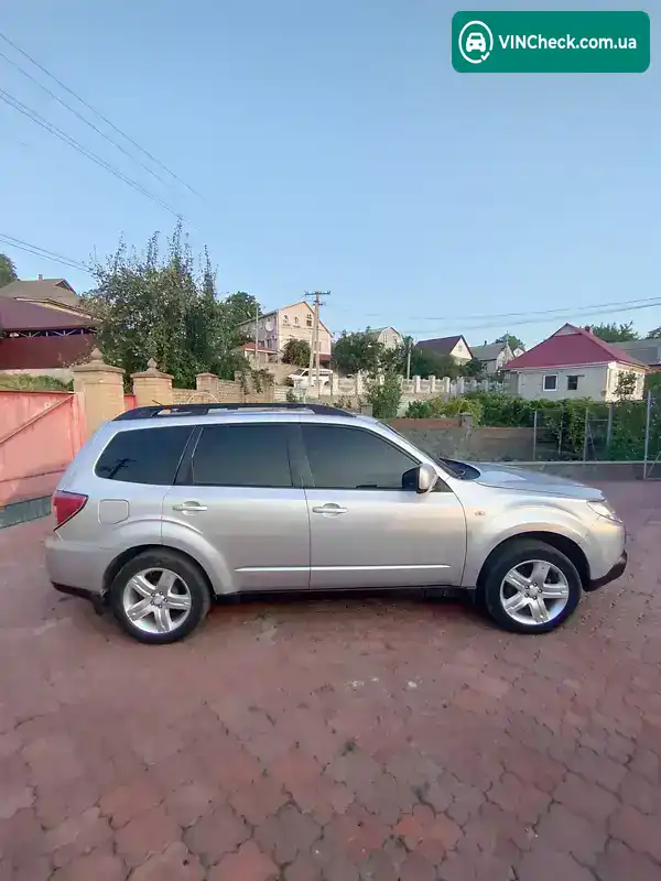 Subaru Forester 2010, фото з оголошення 2 з 12, VIN JF1SH5LS5AG119321