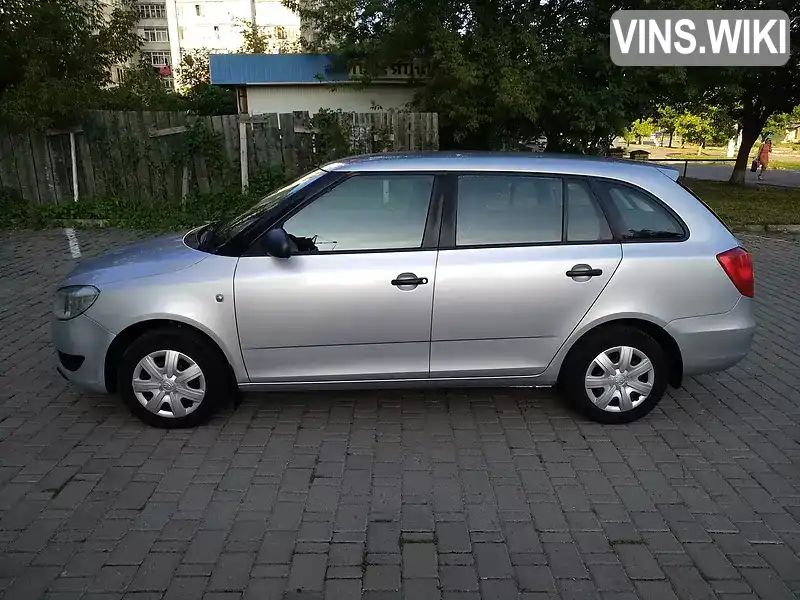 Skoda Fabia 2013, фото з оголошення 2 з 20, VIN TMBJC25J3E3037381