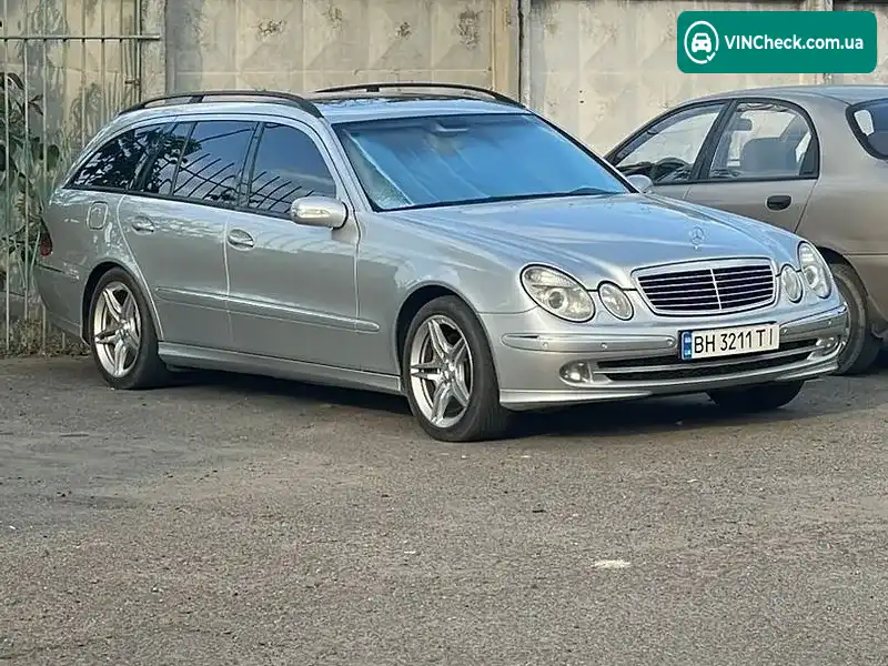 Mercedes-Benz E-Class 2003, фото з оголошення 1 з 8, VIN WDB2112261A365181