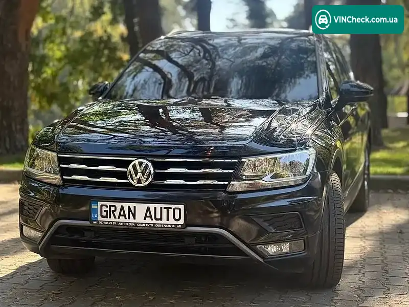 Volkswagen Tiguan 2020, фото з оголошення 2 з 20, VIN 3VV2B7AX7LM096848