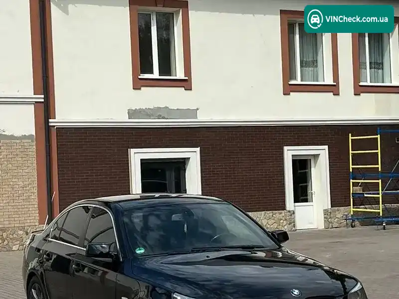 BMW 5 Series 2006, фото з оголошення 2 з 17, VIN WBANC51020CN38073