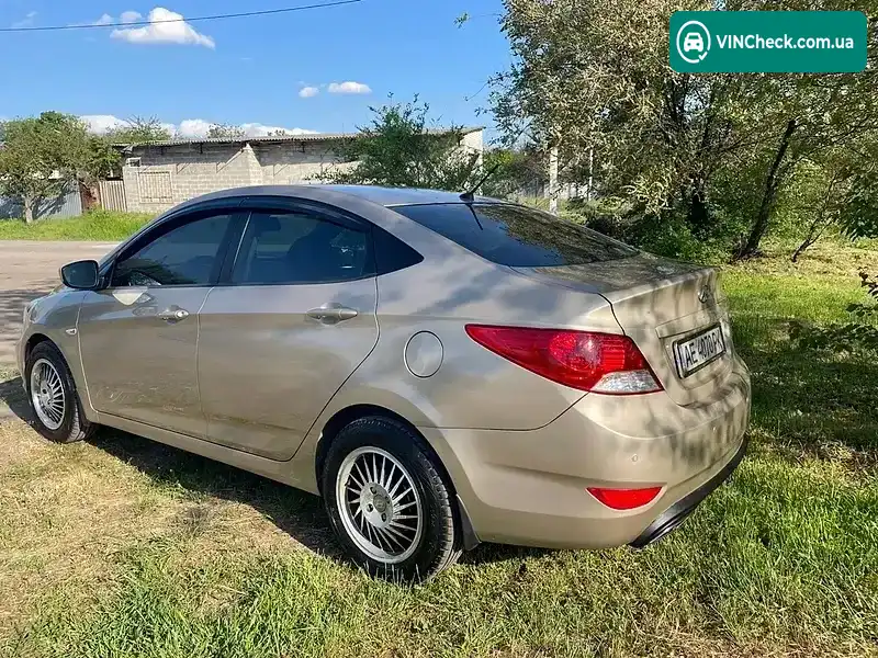 Hyundai Accent 2012, фото з оголошення 2 з 21, VIN Z94CU41CBCR101553