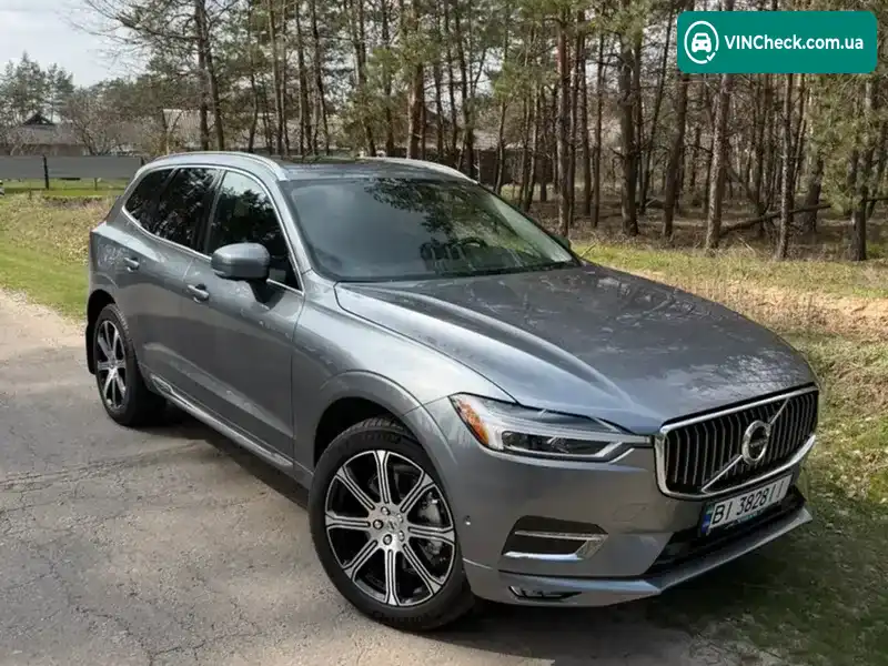 Volvo XC60 2019, фото з оголошення 1 з 21, VIN LYVA22RL2KB376213