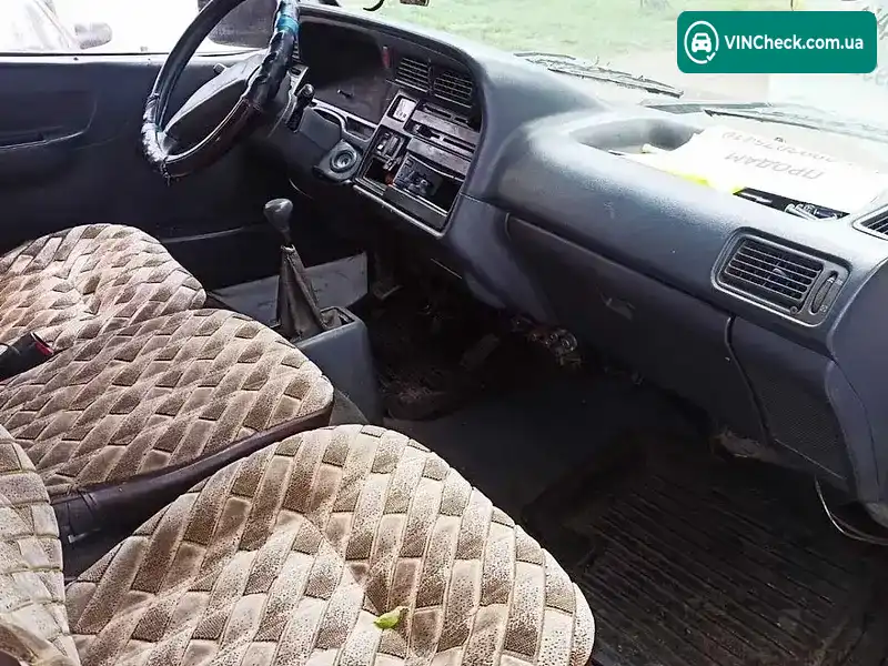 Toyota Town Ace 1987, фото з оголошення 2 з 5, VIN JT121LHA200012096
