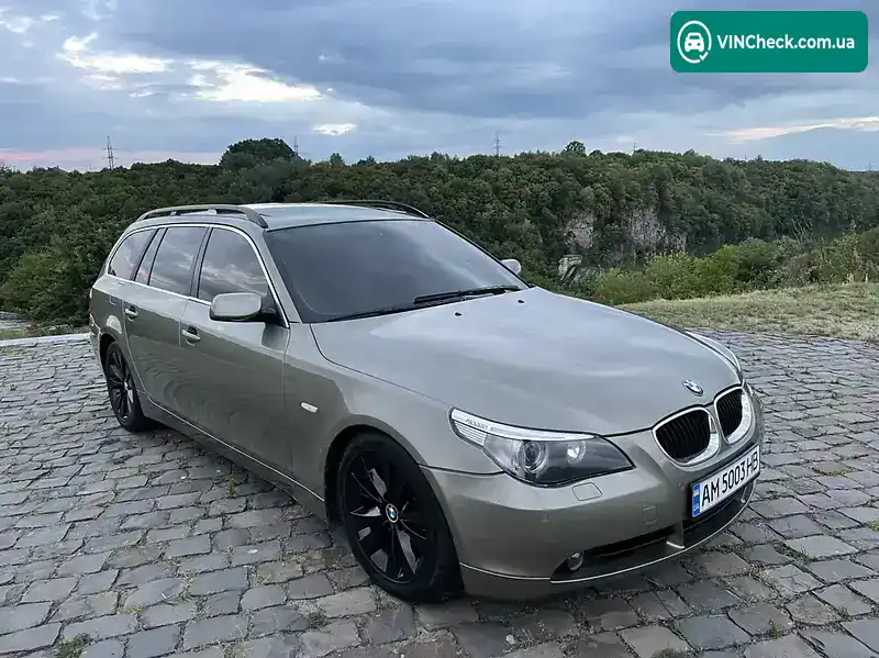 BMW 5 Series 2004, фото з оголошення 1 з 20, VIN WBANJ91020CR63791