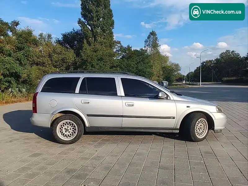 Opel Astra 2004, фото з оголошення 2 з 8, VIN W0L0TGF3542128735
