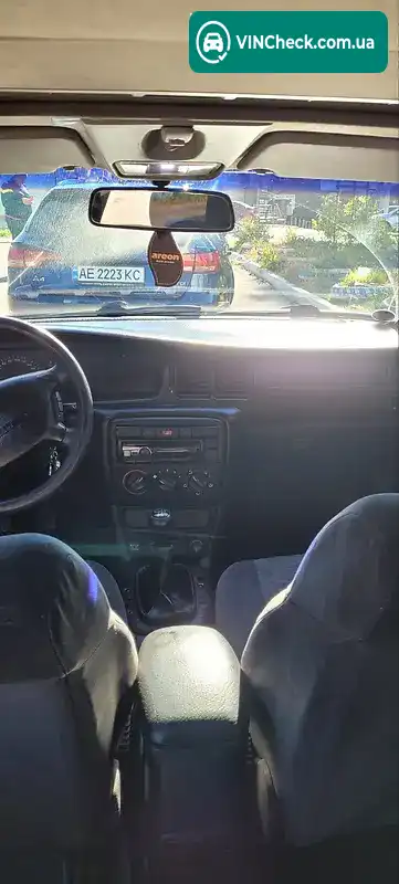Opel Vectra 1996, фото з оголошення 1 з 9, VIN W0L000036T5229150