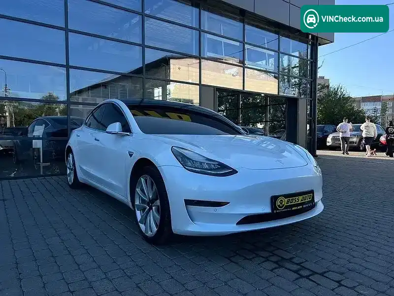 Tesla Model 3 2019, фото з оголошення 1 з 20, VIN 5YJ3E1EA8KF444799