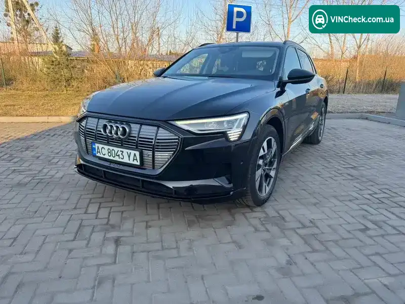 Audi e-tron 2019, фото з оголошення 1 з 21, VIN WAUZZZGE5LB016297