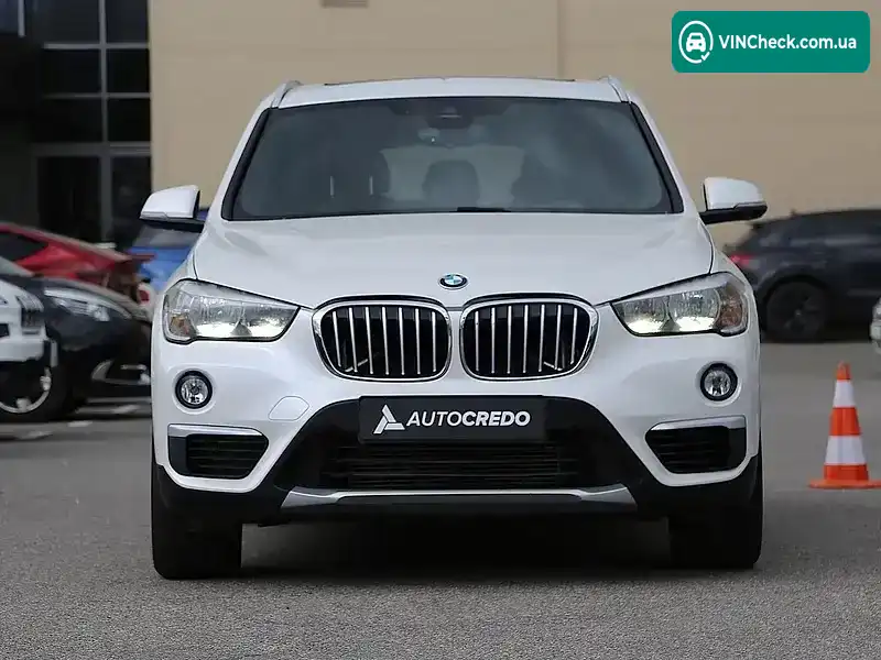 BMW X1 2018, фото з оголошення 2 з 21, VIN WBXHU7C39J5H45801