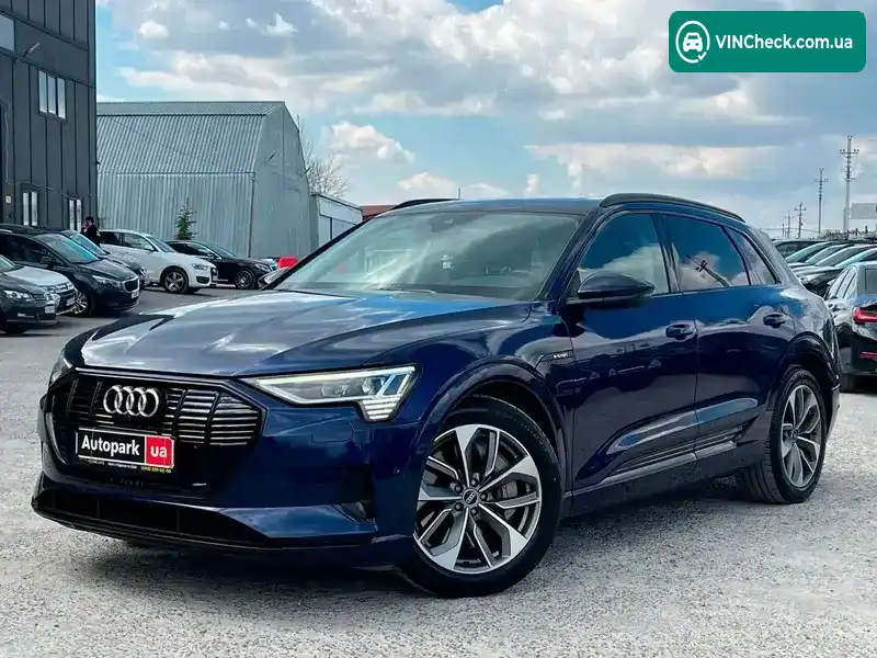 Audi e-tron 2021, фото з оголошення 1 з 21, VIN WA1LAAGE9MB026280