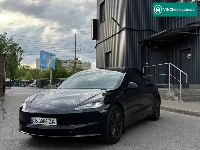 Tesla Model 3 2024, фото з оголошення 2 з 21, VIN LRW3E7FAXRC094873