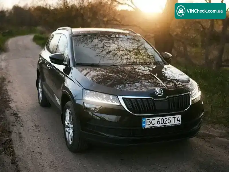 Skoda Karoq 2021, фото з оголошення 1 з 16, VIN TMBJC6NU5NB200040