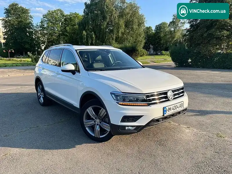 Volkswagen Tiguan 2020, фото з оголошення 1 з 20, VIN 3VV3B7AX9LM142152