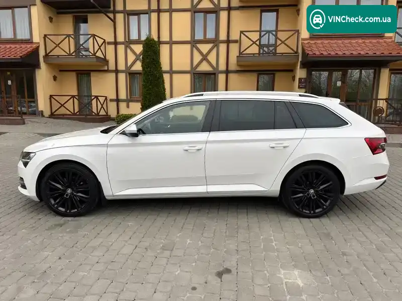 Skoda Superb 2020, фото з оголошення 1 з 21, VIN TMBLJ9NP8L7016625