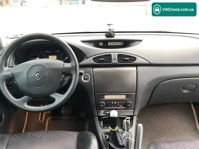 Renault Laguna 2002, фото з оголошення 1 з 3, VIN VF1KG0N0526214817