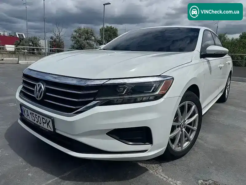 Volkswagen Passat 2019, фото з оголошення 1 з 10, VIN 1VWAA7A36LC003018