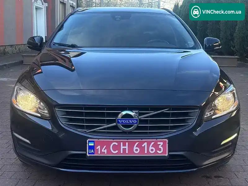 Volvo V60 2015, фото з оголошення 2 з 21, VIN YV1FW8481F1227219
